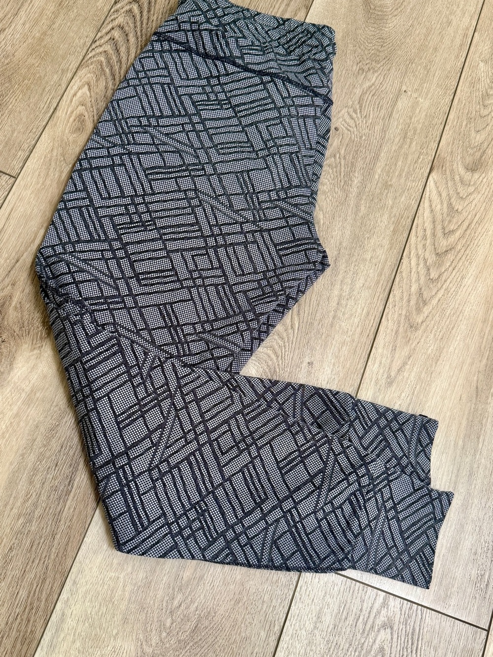 MPG Black & Gray Geometric Jumpsuit Romper